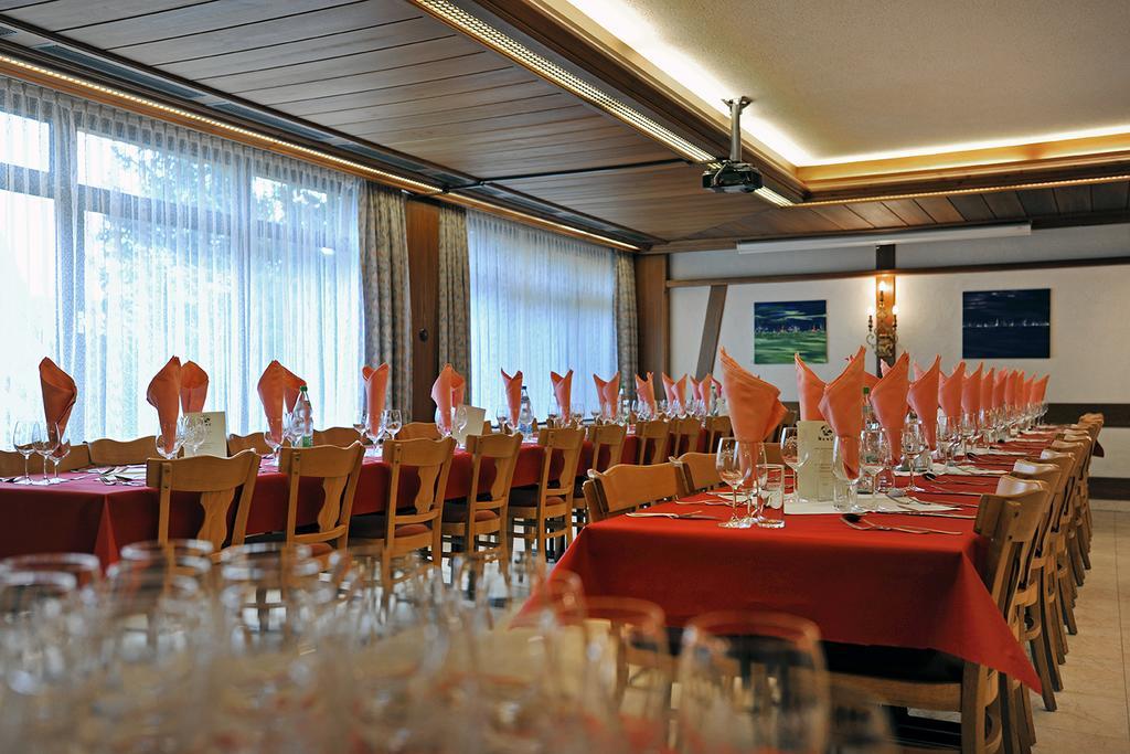 Hotel Restaurant Le Chalet Cortaillod Bagian luar foto
